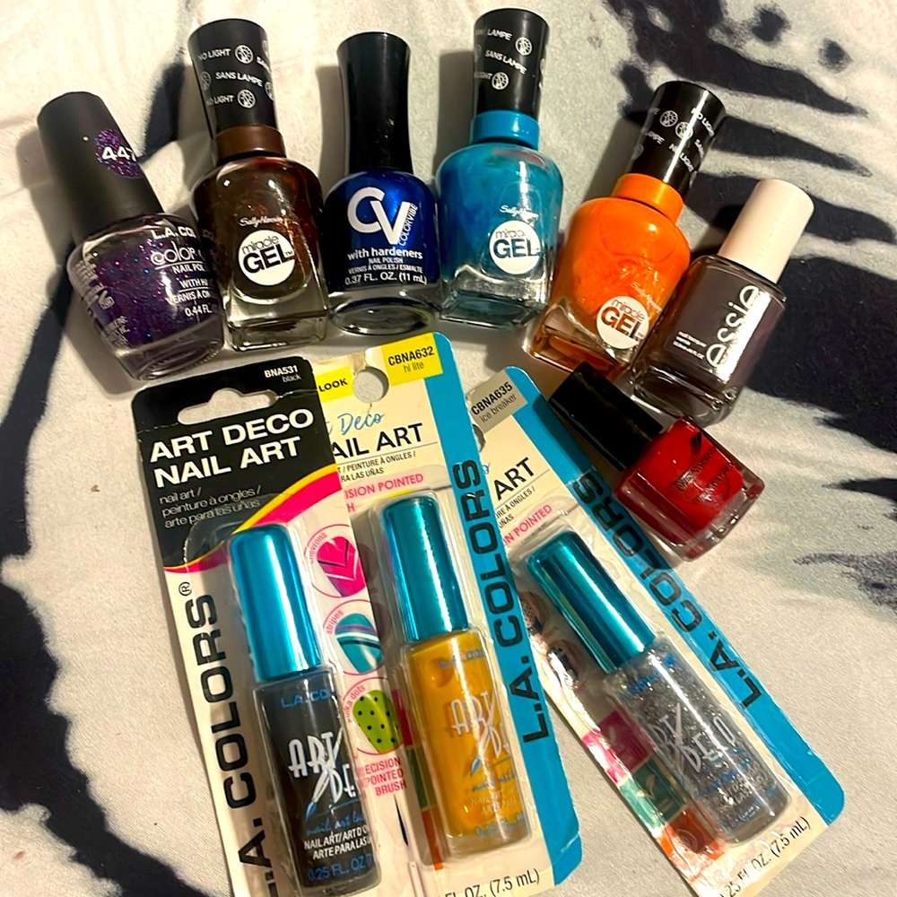 Lot of 10 Nail Polishes! Many Brands - ESSIE, SALLY Hansen, LAColors etc.